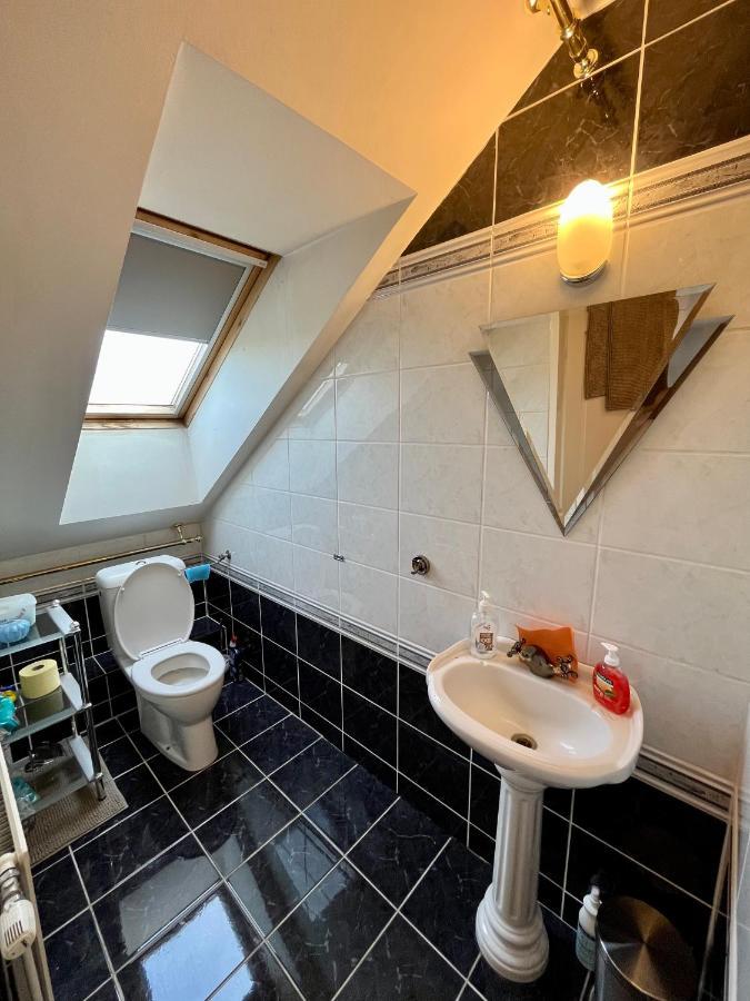 Atemberaubendes Loft Mit Pool Apartment Виена Екстериор снимка