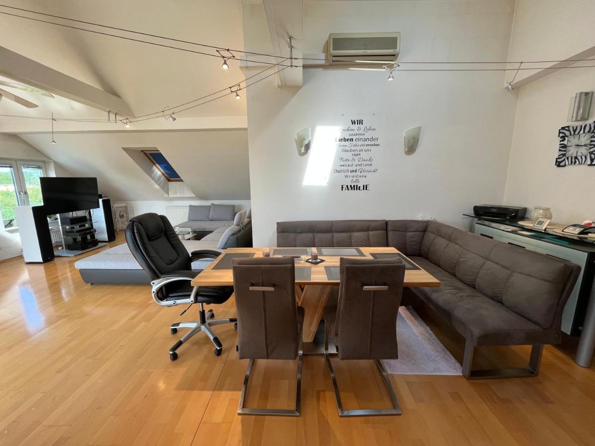Atemberaubendes Loft Mit Pool Apartment Виена Екстериор снимка